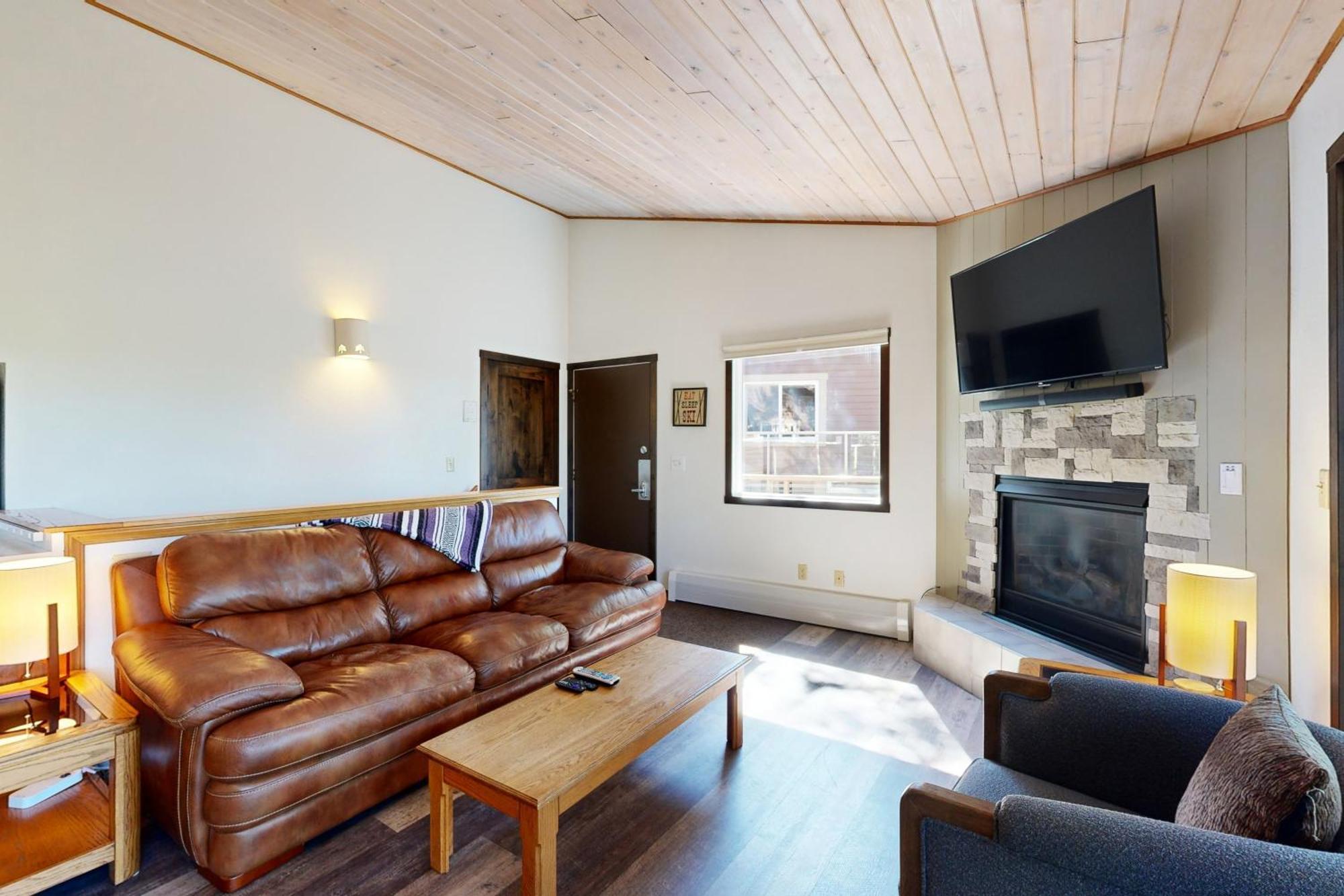 Bay Point Hillside 15D Apartment Whitefish Exterior photo